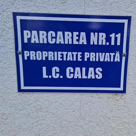 Ap Calas No2 2b, Free Parking Apartment Risnov